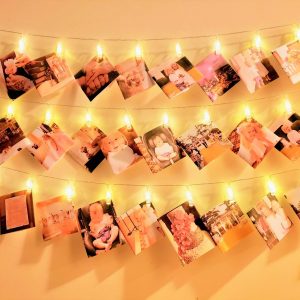 VNSG 40 LED Photo Clip String Lights for Bedroom Wall Decor┃Battery or Plug In┃Fairy Lights to Hang Pictures Christmas Cards, Wedding Photos┃20ft Soft White┃Photo Lights with Clips for Picture Hanging